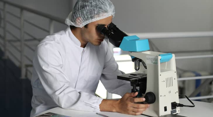 Melanotan 1 peptide: Exploring its potential in scientific research