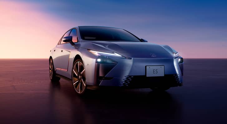 Lexus introduces all-new ES to Middle East, marking new chapter in electrified luxury
