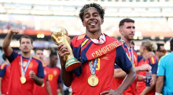 "This year I deserve Ballon d'Or", Lamine Yamal claims