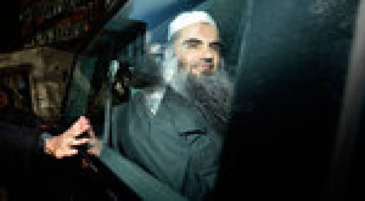 أبو قتادة للمحكمة: فتوى تفجير المدارس لا تصدر إلا عن مجنون