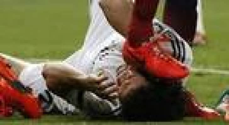 غضب في مدريد من حكم لقاء الكلاسيكو !