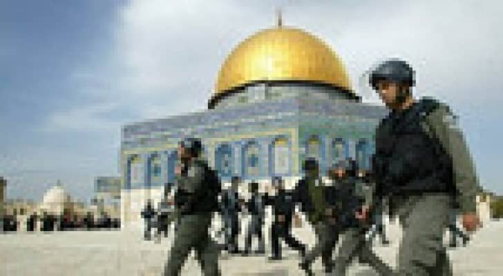 الاردن يحتج على منع سلطات الاحتلال المصلين من دخول الأقصى