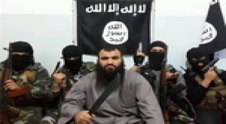 حساب غامض على تويتر يكشف أسرار تنظيم داعش