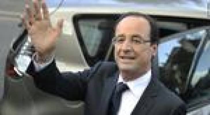 هولاند في بغداد لبحث مواجهة تنظيم الدولة
