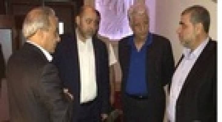 مصر تحذر من انهيار مفاوضات التهدئة بسبب خلافات فتح وحماس