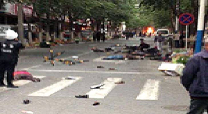 قتيلان وعشرات الجرحى بسلسلة انفجارات في شينجيانغ الصينية