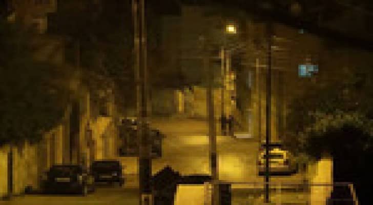 مواجهات عنيفة بمدينة نابلس خلال اقتحامها فجرا
