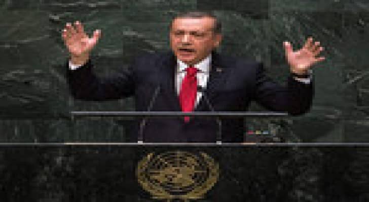 نشطاء : شرطة الأمم المتحدة تحتجز اردوغان .. فيديو