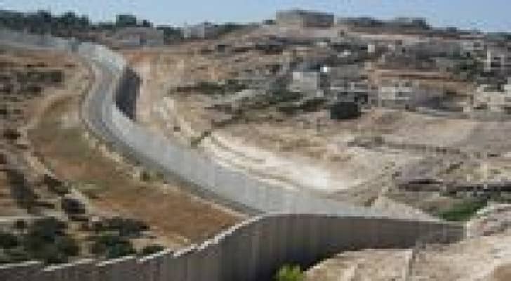 الاتحاد الأوروبي يدين مصادرة الاحتلال لأراض فلسطينية في القدس الشرقية