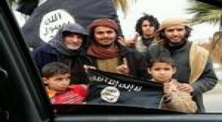 "داعش" تبيع الأطفال وتتاجر بالأعضاء البشرية للجرحى والأسرى