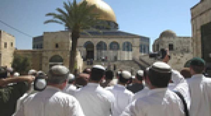نائب رئيس الكنيست يدعو إلى اقتحام المسجد الأقصى