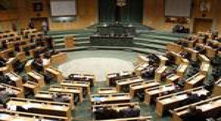 النواب يسلم الهيئة المستقلة للانتخابات اشعارا بشغور مقعد نيابي