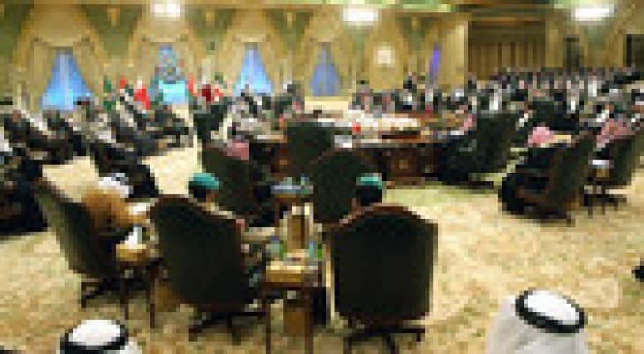 الدوحة.. قمة الخليج تبحث التعاون والإرهاب والنفط