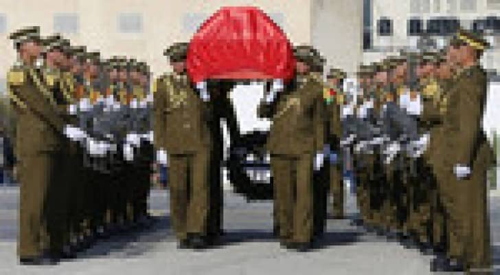 السفير الشوابكة ينقل تعازي جلالة الملك للرئيس الفلسطيني باستشهاد الوزير ابو عين