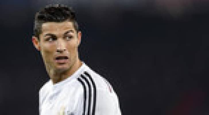 رونالدو على بعد 4 أهداف من كسر رقم ليونيل ميسي في الليغا