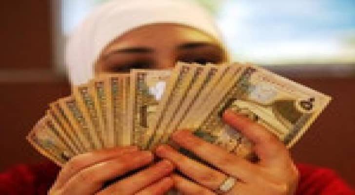الدينار الاردني يستفيد من تراجع أسعار النفط
