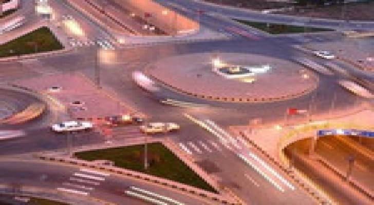 3 اصابات بحادث وسط العاصمة واحتراق مركبة