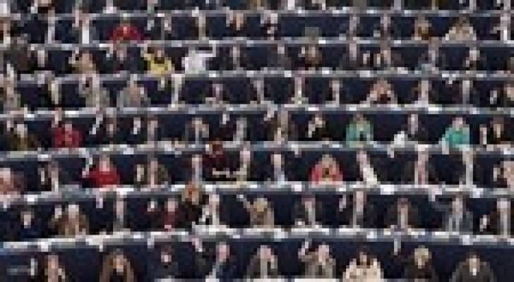 البرلمان الأوروبي "يدعم مبدئيا" الاعتراف بالدولة الفلسطينية