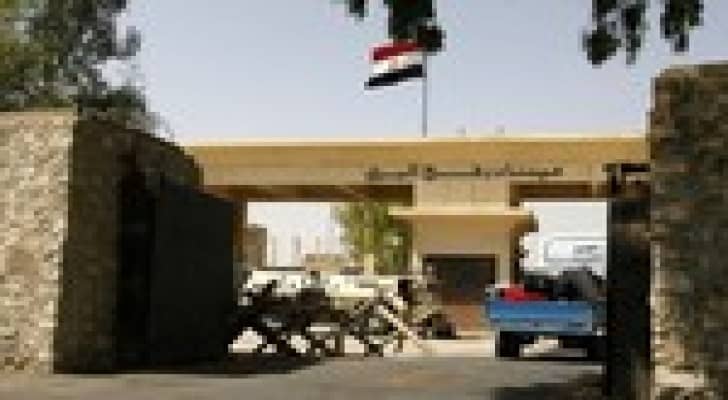 السلطات المصرية تفتح معبر رفح في كلا الاتجاهين