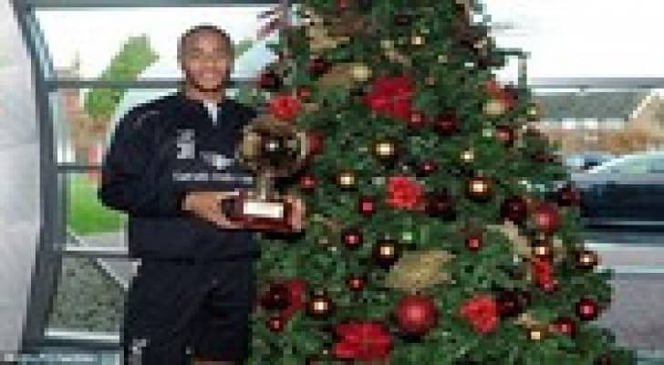 سترلينج يتوج بجائزة افضل لاعب شاب في اوروبا