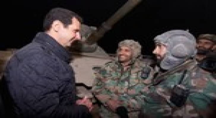 الأسد يتفقد الجيش السوري في رأس السنة ..فيديو