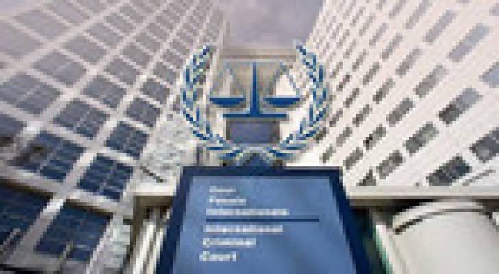 مندوب فلسطين يقدم أوراق الانضمام لـ"الجنائية الدولية"