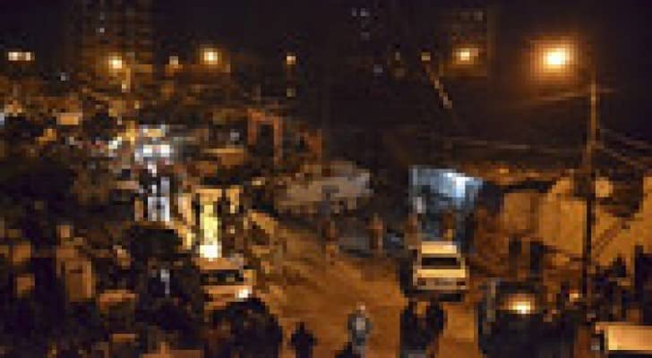 ارتفاع ضحايا التفجيرين الانتحاريين بطرابلس اللبنانية إلى 11 قتيلا و50 جريحا