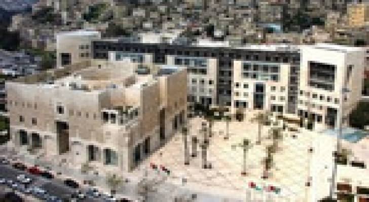 الغاء رصيد الإجازات الإدارية لتحقيق العدالة بين موظفي الأمانة