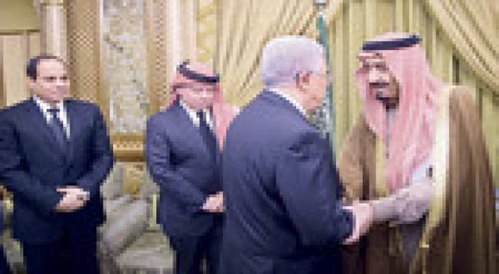 الملك يهنئ خادم الحرمين الشريفين بمبايعته ملكا للمملكة العربية السعودية الشقيقة