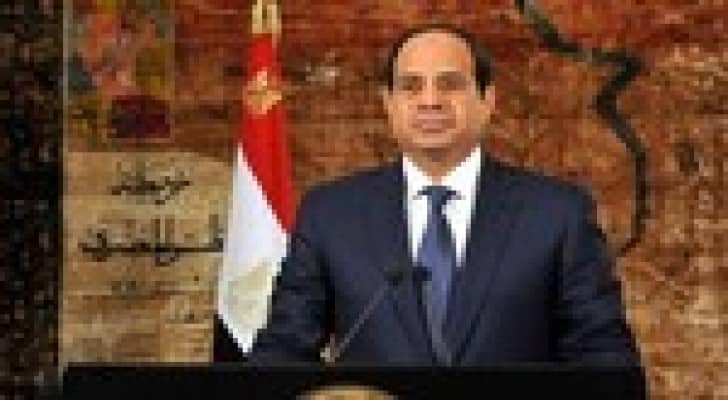 الرئيس المصري يقرر تشكيل قيادة عسكرية موحدة بسيناء لمكافحة الإرهاب