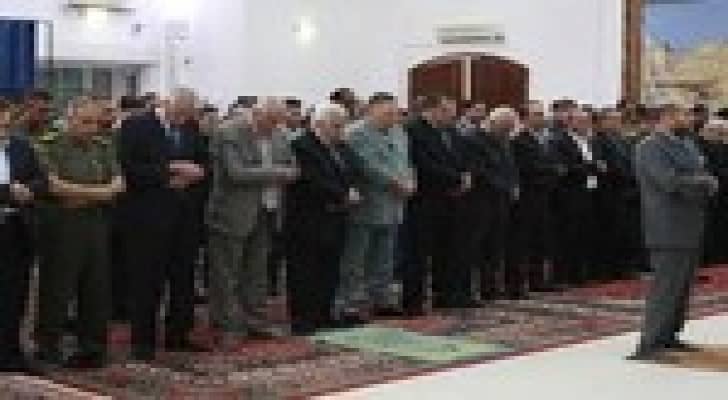 محمود عباس يؤدي صلاة الغائب على روح الكساسبة وشهداء مصر وفلسطين