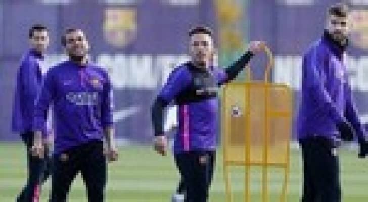 الفيس يعود لتدريبات برشلونة