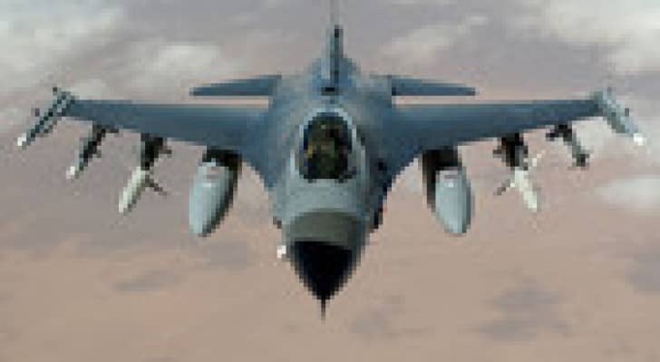 وصول سرب من الطائرات المقاتلة "ف 16 " الامارتية الى الاردن