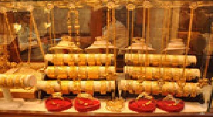 اغلاق 10 محال صاغة تتلاعب بعيارات الذهب