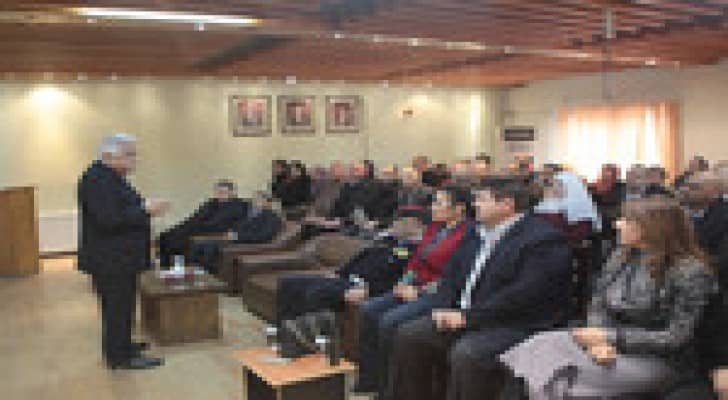 الأمانة تنمي قدرات موظفين في اللغة الانجليزية والفرنسية والايطالية