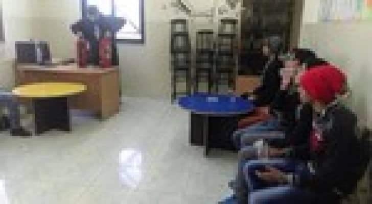 الامانه والدفاع المدني ينظمان دورة اسعافات اوليه بمنطقة خريبة السوق