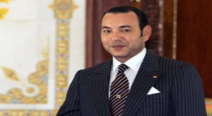 العاهل المغربي يعفي 3 وزراء من مناصبهم بحكومة بنكيران