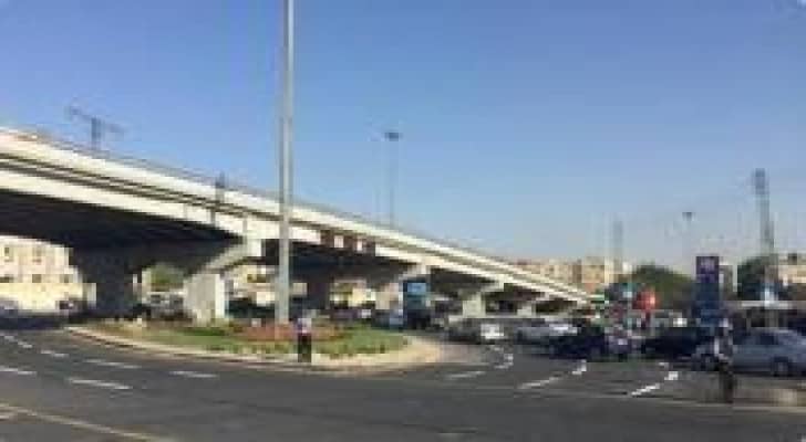 ردود فعل متباينة على تشغيل الاشارات الضوئية الجديدة في الدوار الثامن