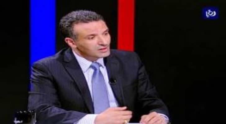 وزير السياحة يحذر من تنامي الإتجار غير الشرعي بالقطع الأثرية
