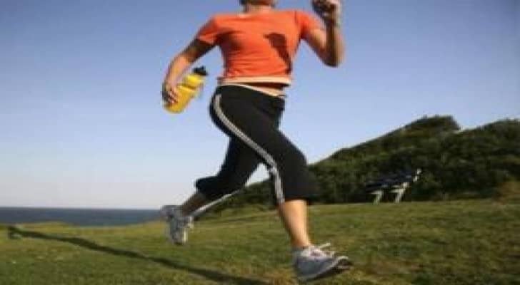 30 دقيقة من الرياضة يوميا أفضل من الإقلاع عن التدخين
