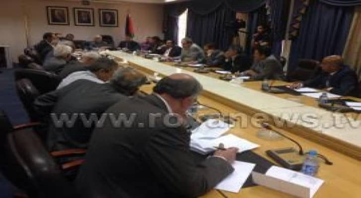 اللجنة النيابية المشتركة تناقش الاعتداءات المتكررة على الكوادر الطبية .. صور