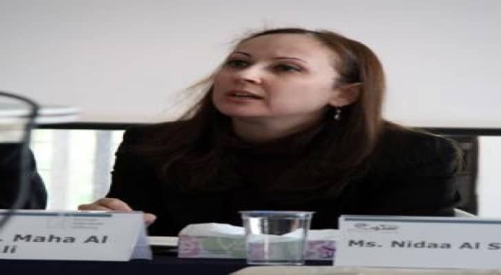 وزيرة الصناعة والتجارة تبحث التعاون الاقتصادي في رام الله