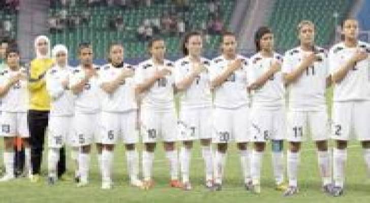 المنتخب النسوي يباشر تدريباته على ملعب البولو بمدينة الحسين للشباب