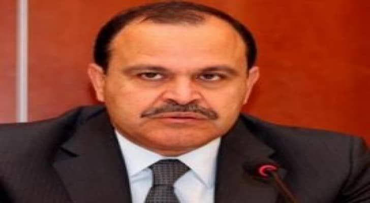 قبول استقالة وزير الداخلية واحالة مديري الأمن العام والدرك على التقاعد