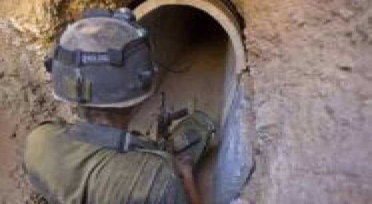 الإحتلال: حماس أعادت ترميم الأنفاق وبعضها وصلت داخل حدودنا