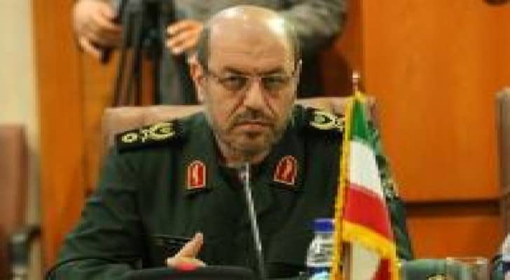 وزير الدفاع الإيراني يبدي استعداد بلاده لتقديم المزيد من الدعم العسكري للعراق