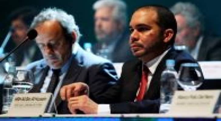 بلاتيني يدعم ترشح سمو الامير علي لرئاسة الفيفا
