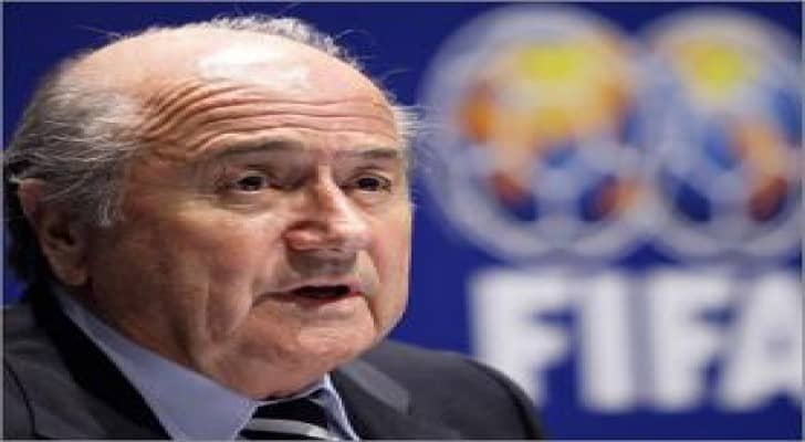 منظمة الشفافية تطالب بلاتر بالانسحاب من انتخابات الفيفا