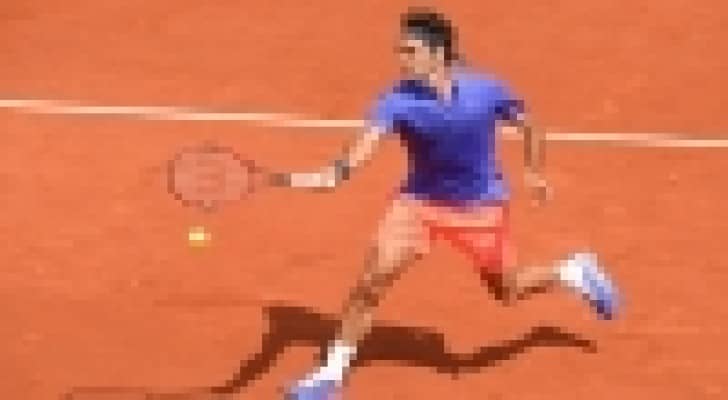 فيدرر يشق طريقه نحو الدور الثالث من بطولة فرنسا المفتوحة للتنس