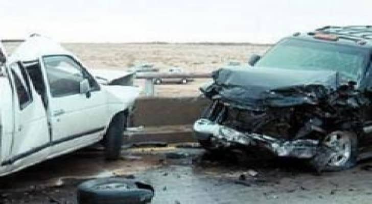 إصابة (8) أشخاص اثر حادث تصادم في محافظة الطفيلة
